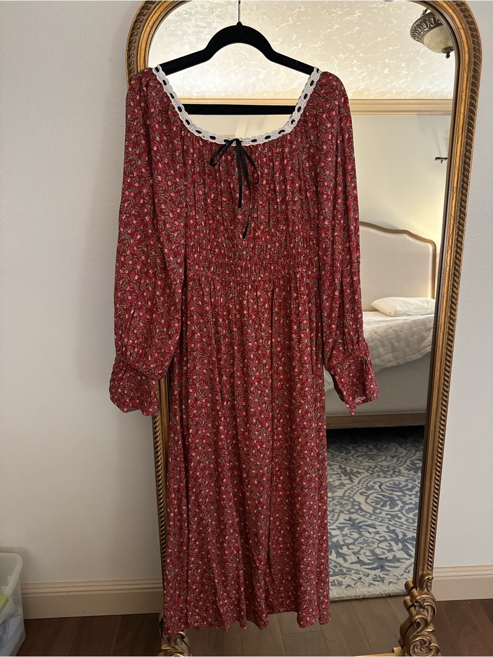 Women's Red Floral Long-Sleeve Midi Dress with Lace Trim